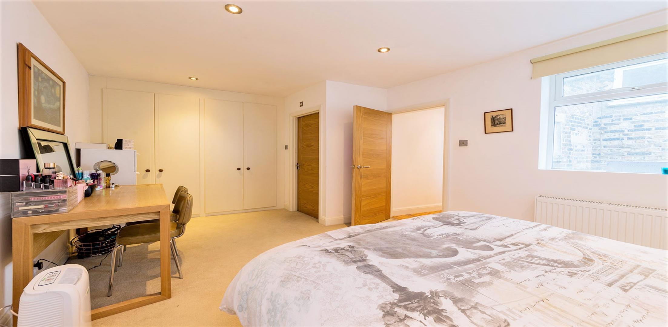 			2 Bedroom, 1 bath, 1 reception Apartment			 Kilburn High Road, KILBURN
